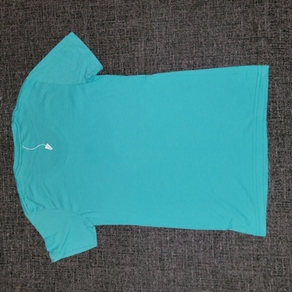 David's Tea - Tea is hot t-shirt - Size M - Picture 2 of 4